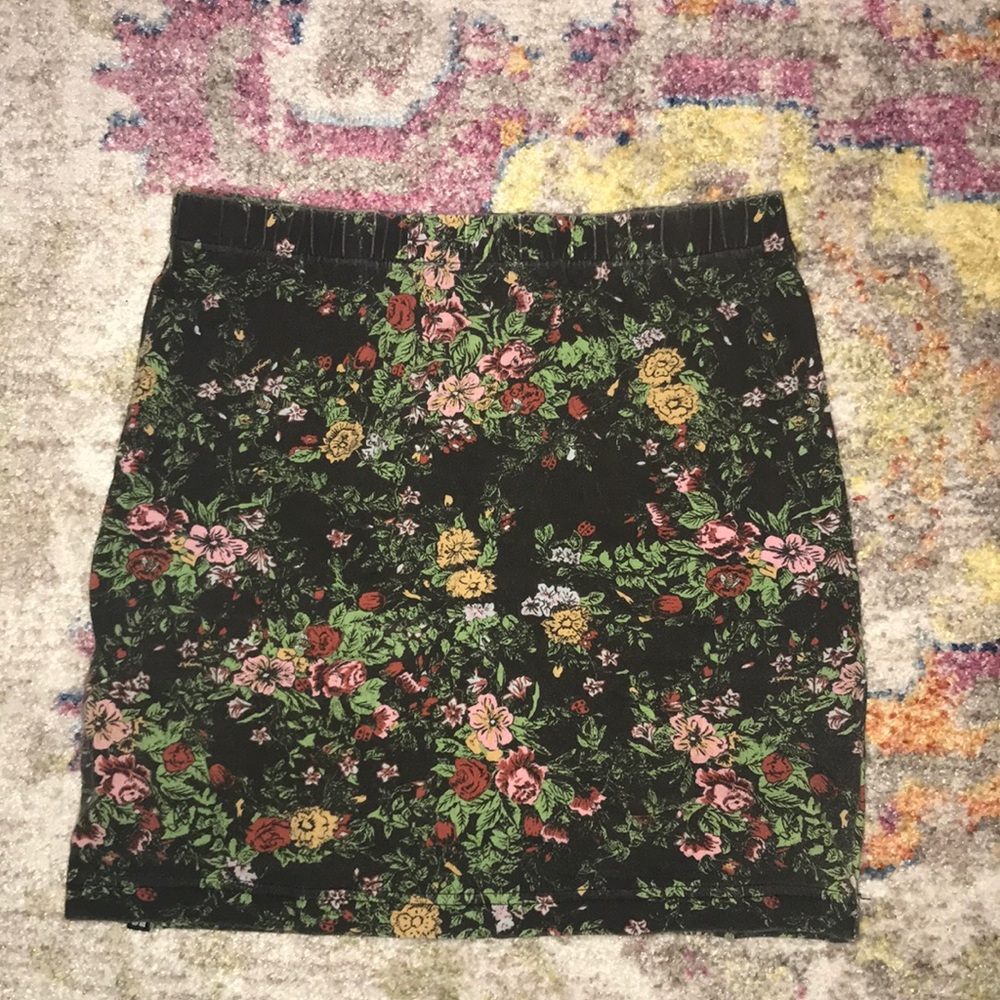 Floral bodycon skirt